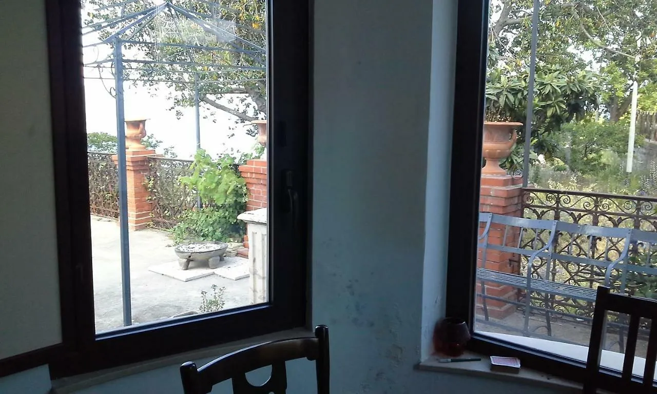La Cage Aux Folles B&B Taormina Bed and breakfast