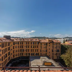New!apt 2 Min Walk From Central Station , Bolonia Italia