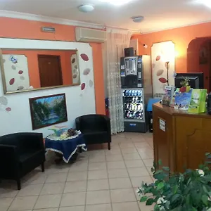  Отель Roxena House Италия